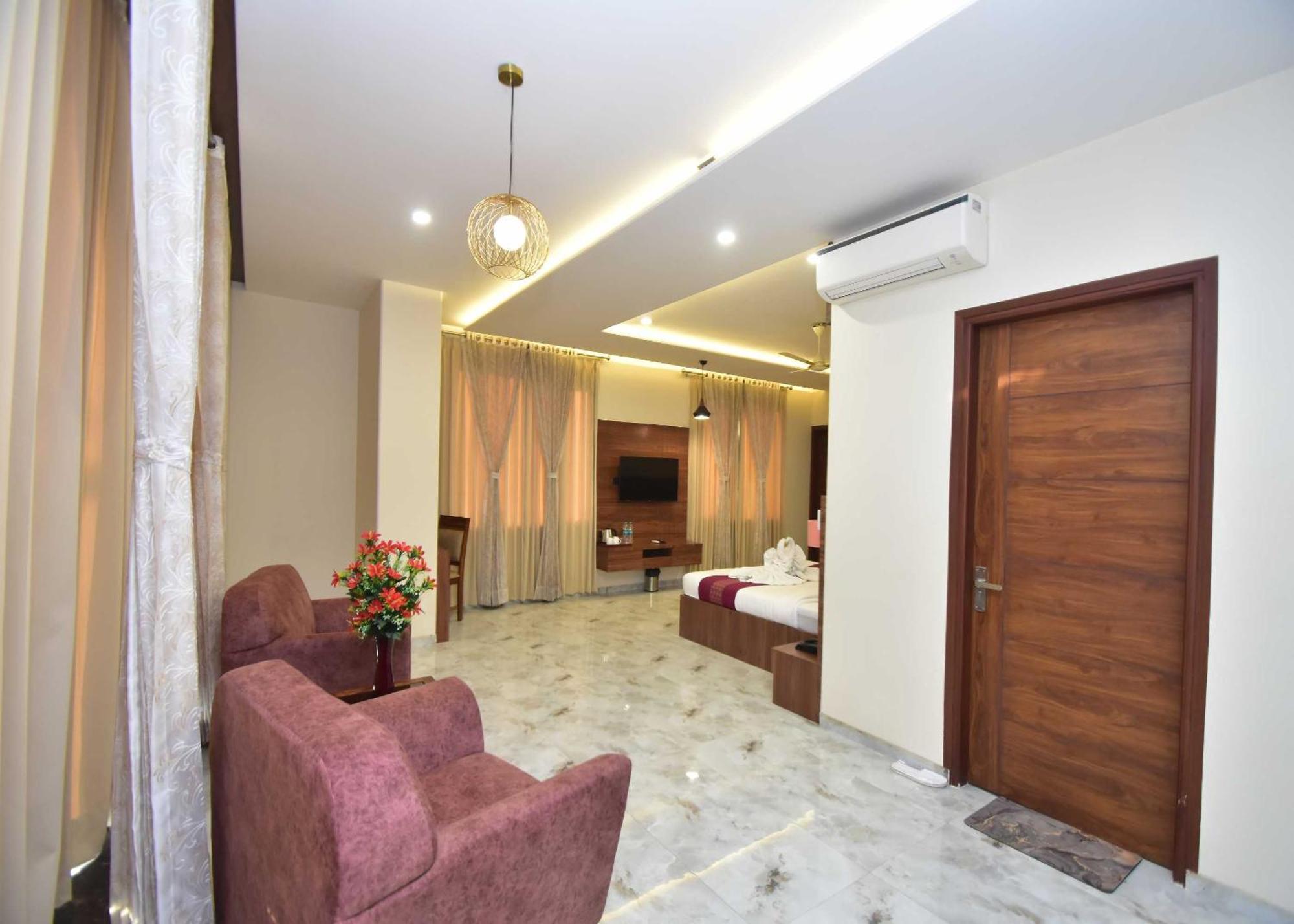 Hotel Shyamleela Khatu Экстерьер фото