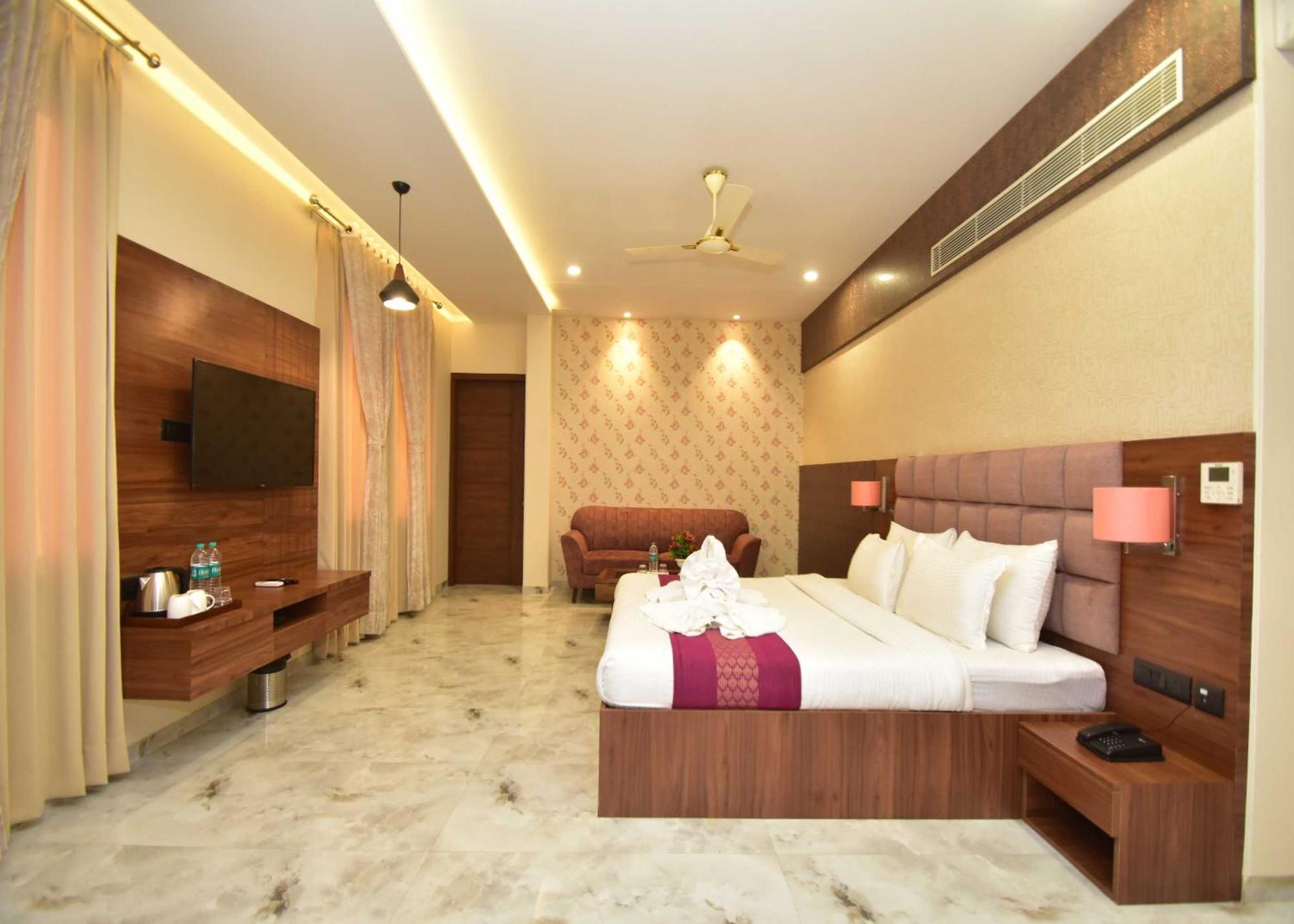 Hotel Shyamleela Khatu Экстерьер фото