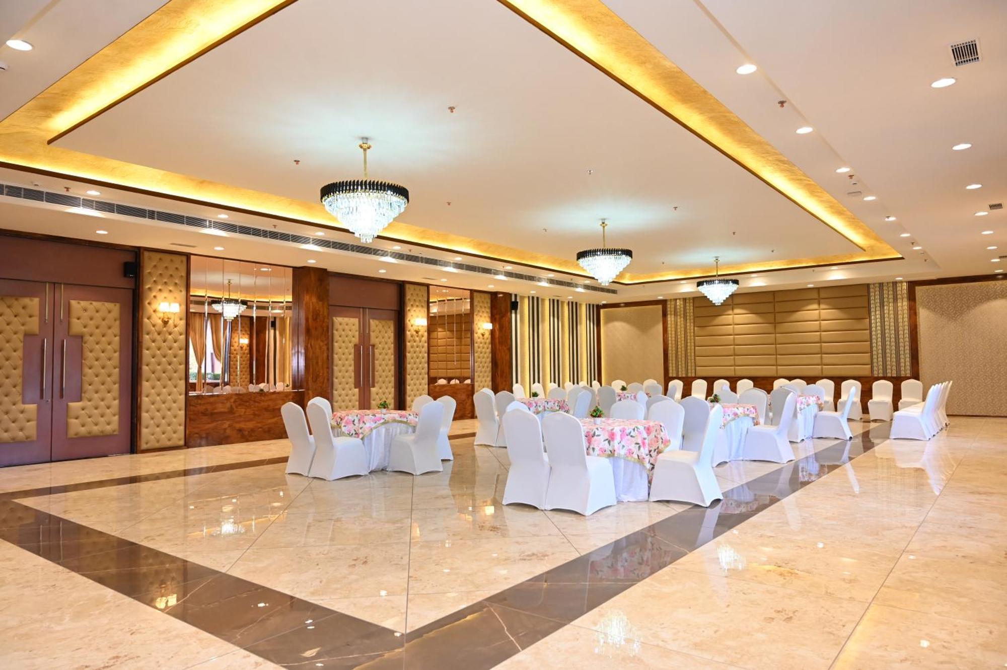 Hotel Shyamleela Khatu Экстерьер фото