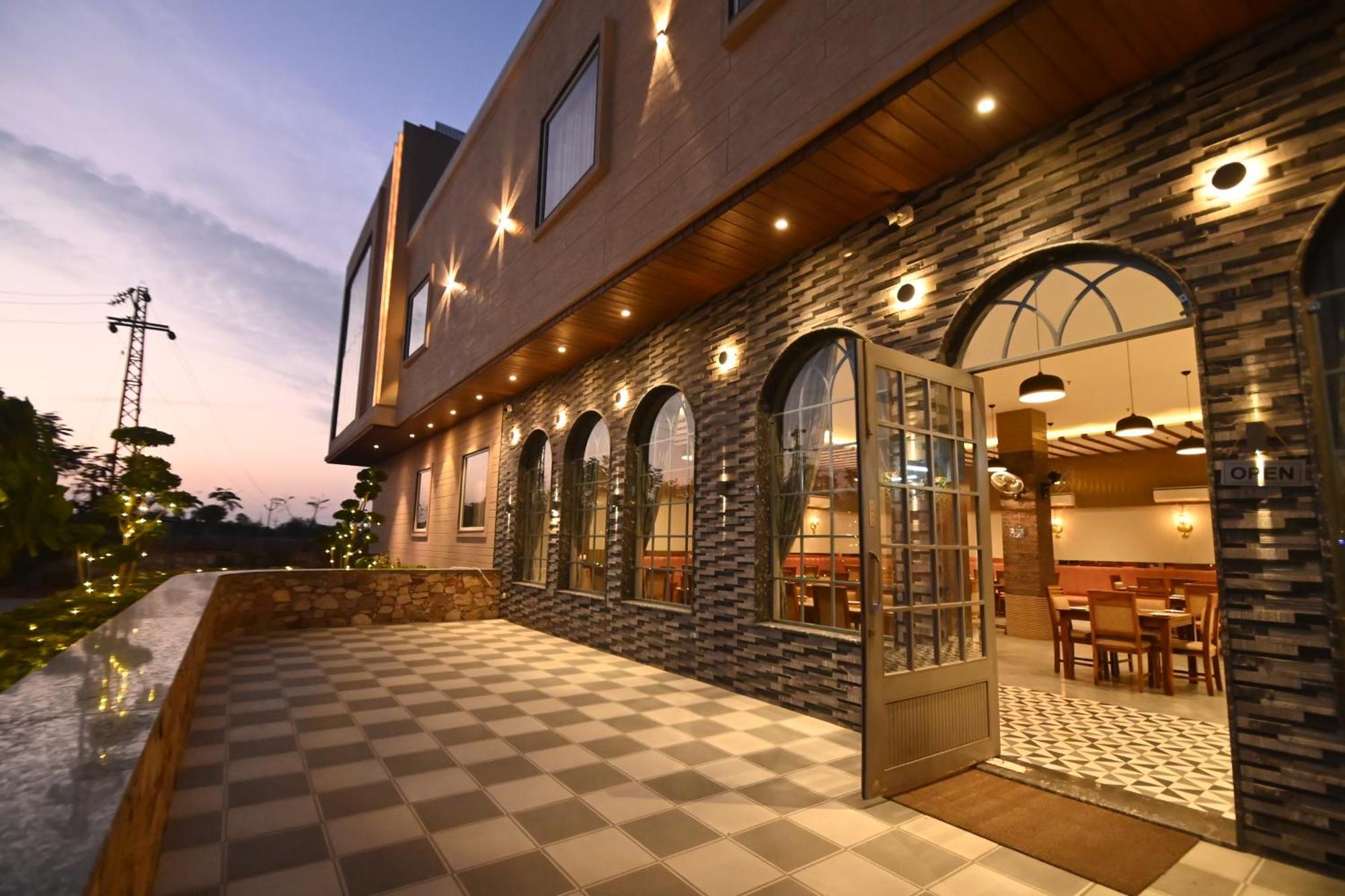 Hotel Shyamleela Khatu Экстерьер фото
